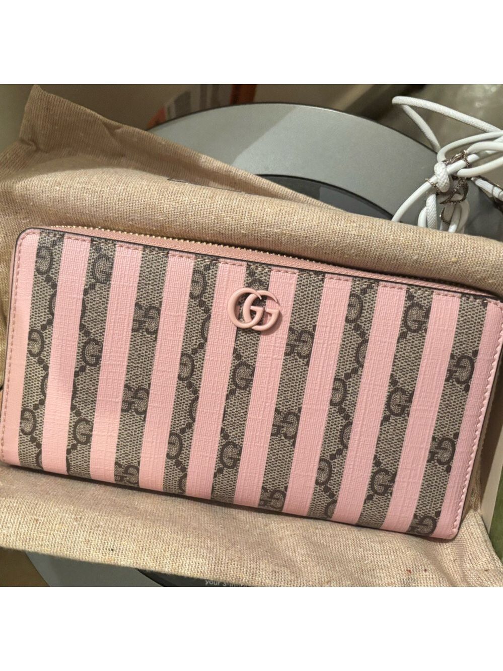 Gucci NWT Pink/Brown Striped Wallet - Full inclusion!